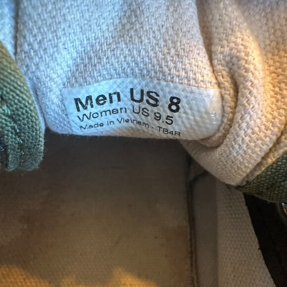 OLD SKOOL CAMO VANS (Men's Size 8/Women's 9.5) - Picture 6 of 7